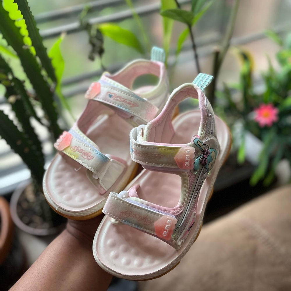 Sandals - Picture 2 of 2